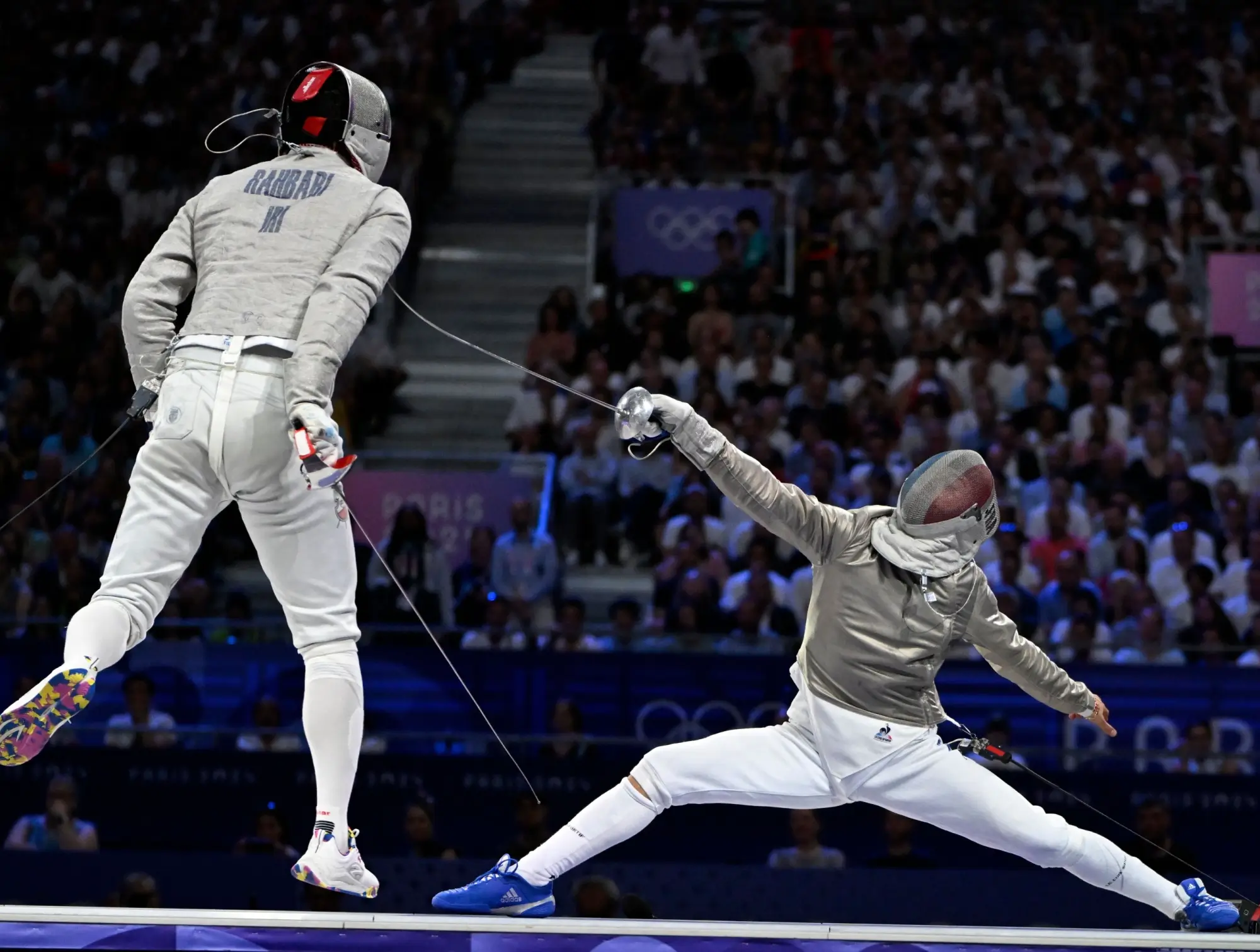 Shutterstock_2497230191 - SportDeník Souboj šermířů na OH