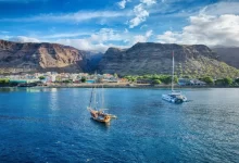 Pohled z moře na Kapverdy