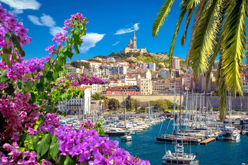 shutterstock_2463298599_optimized - SportDeník pohled na Marseille