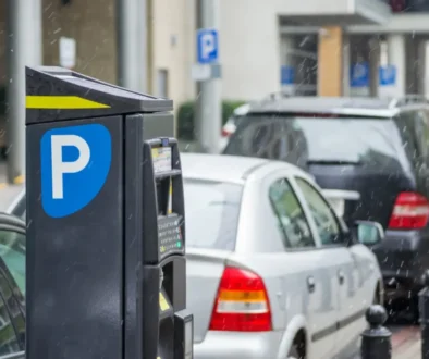 Parkovací automat ve městě