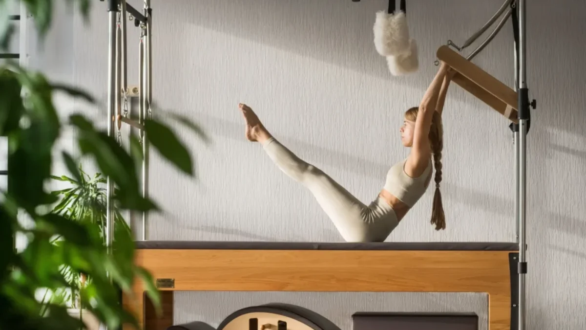 Pilates je velmi efektivní cvičení, které pracuje s celým tělem.
