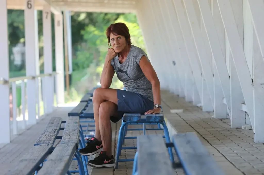 profimedia-0460944012 - SportDeník Kratochvílová sedí na stadionu