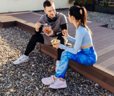 sportovci s jídlem