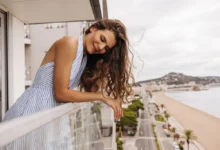 žena s krásnými vlasy