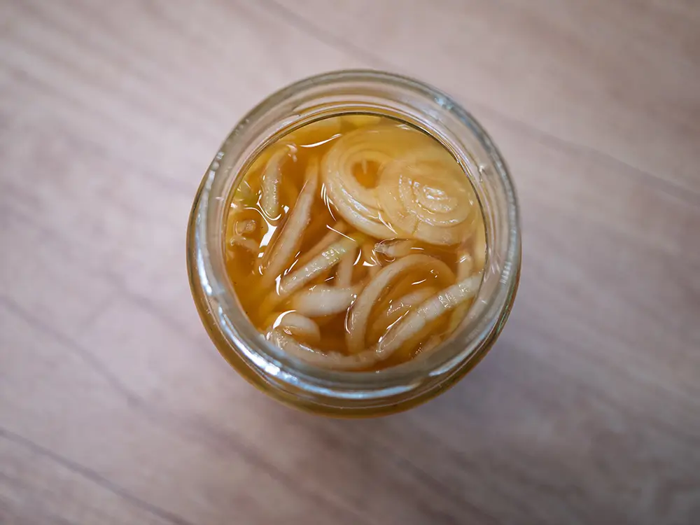 Sirup užíváme při nachlazení, chřipkách a angínách. - SportDeník cibulový sirup